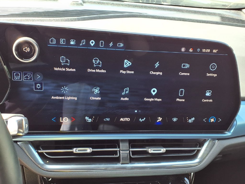 Used 2025 Chevrolet Equinox EV LT w/ Convenience Package FWD image 5