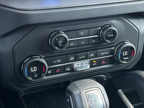 New 2026 Ford Bronco Badlands AWD/4WD image 20