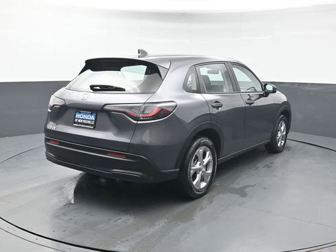 Certified 2024 Honda HR-V LX image 7