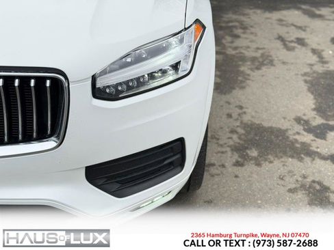 Used 2020 Volvo XC90 T6 Momentum image 9