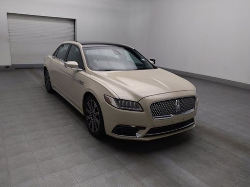 Used 2018 Lincoln Continental Reserve w/ Rear-seat Package FWD image 13