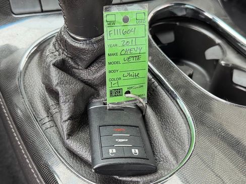 Used 2011 Chevrolet Corvette Coupe w/ 1LT RWD image 33
