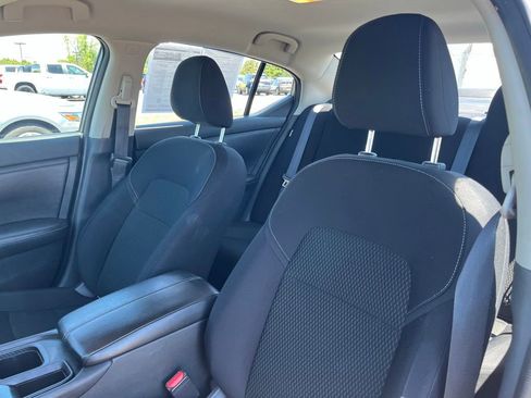 Used 2021 Nissan Sentra S FWD image 11