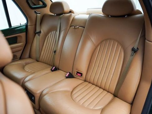 Used 2002 Bentley Arnage R RWD image 25