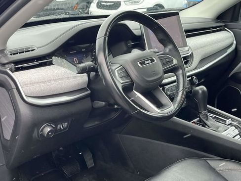 Used 2022 Jeep Compass Latitude w/ Sun and Sound Group image 12