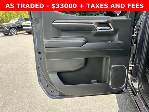 Used 2023 Chevrolet Silverado 1500 LT w/ Protection Package RWD image 13