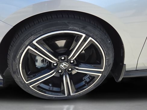 Certified 2024 Honda Accord Sport image 38