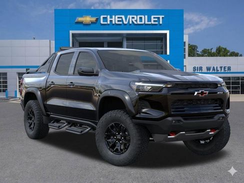 New 2026 Chevrolet Colorado ZR2 w/ Midnight Edition image 8