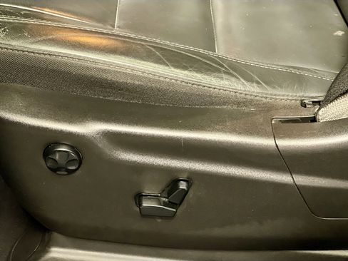 Used 2019 Dodge Durango SXT image 15