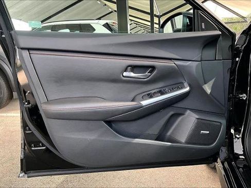 Certified 2024 Nissan Sentra SR w/ SR Premium Package FWD image 22