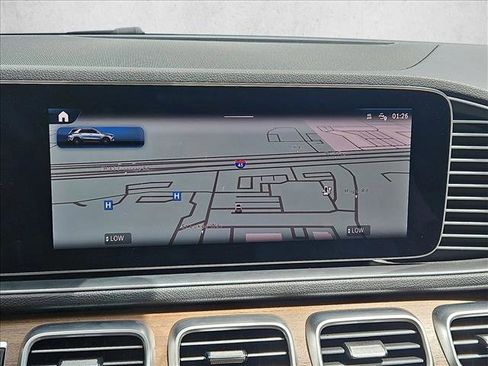 Used 2024 Mercedes-Benz GLE 450e 4MATIC image 13