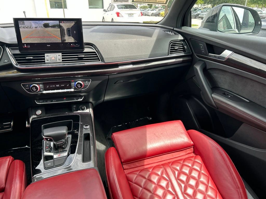 Used 2022 Audi SQ5 Premium Plus w/ Premium Plus Package AWD/4WD image 11