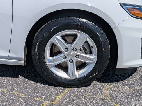 Used 2024 Chevrolet Malibu LS w/ Driver Confidence Package FWD image 13