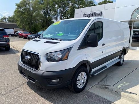Used 2025 Ford Transit 250 Low Roof w/ Exterior Upgrade Package RWD image 8