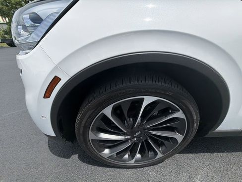 Used 2024 Lincoln Aviator Reserve w/ Equipment Group 201A AWD/4WD image 16