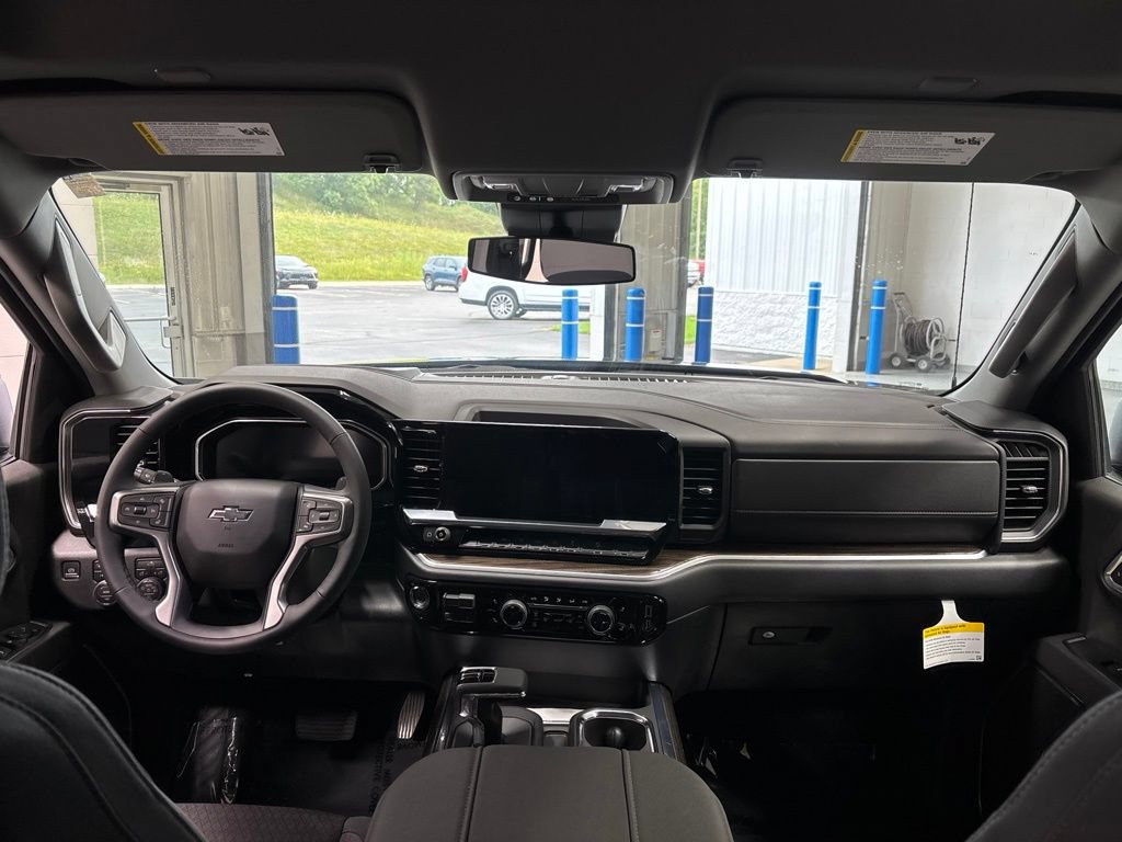 New 2026 Chevrolet Silverado 1500 RST AWD/4WD image 11