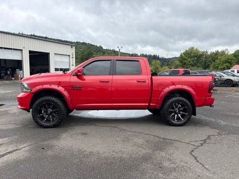 Used 2017 RAM 1500 Sport w/ Quick Order Package 26Q Night AWD/4WD image 3
