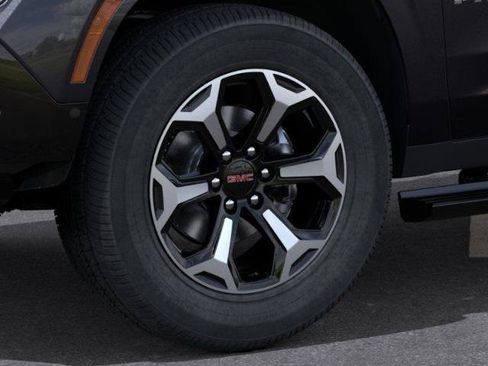 New 2026 GMC Yukon AT4 Ultimate AWD/4WD image 9