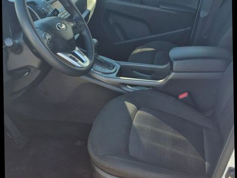 Used 2013 Kia Sportage LX image 9