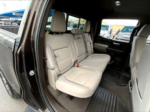 Used 2019 Chevrolet Silverado 1500 LT w/ Texas Edition image 19