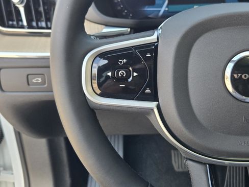 New 2026 Volvo XC60 B5 Core AWD/4WD image 21