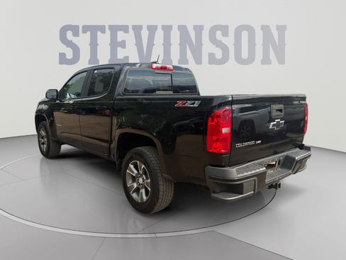 Used 2018 Chevrolet Colorado Z71 AWD/4WD image 3