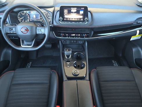 New 2026 Nissan Rogue SV AWD/4WD image 3
