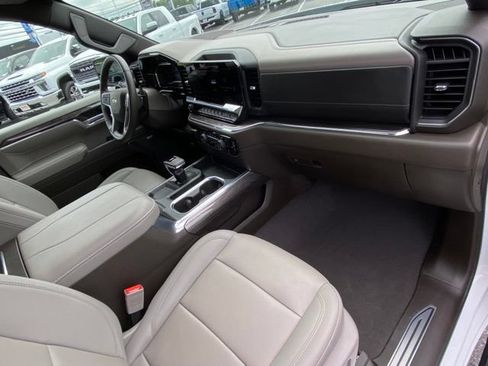Used 2023 Chevrolet Silverado 1500 LTZ w/ LTZ Premium Package AWD/4WD image 21