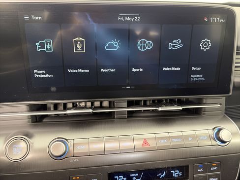 Used 2024 Hyundai Kona Limited AWD/4WD image 20