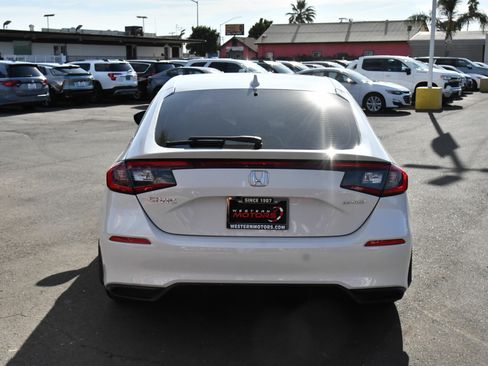 Used 2025 Honda Civic Sport image 7