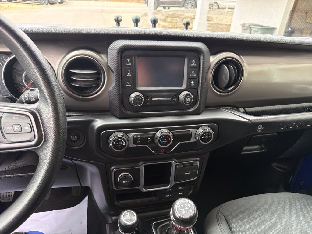 Used 2020 Jeep Wrangler Unlimited Sport AWD/4WD image 17