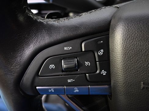 Used 2021 Cadillac Escalade ESV Sport image 36