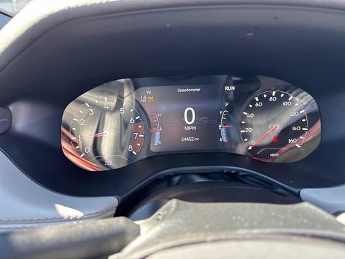 Used 2024 Jeep Compass Limited image 18