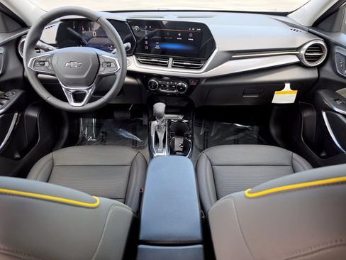 New 2026 Chevrolet Trax ACTIV w/ Sunroof Package FWD image 14