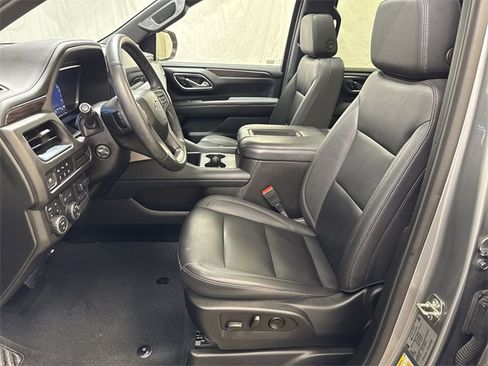 Used 2023 Chevrolet Tahoe Z71 w/ Z71 Off-Road Package image 10