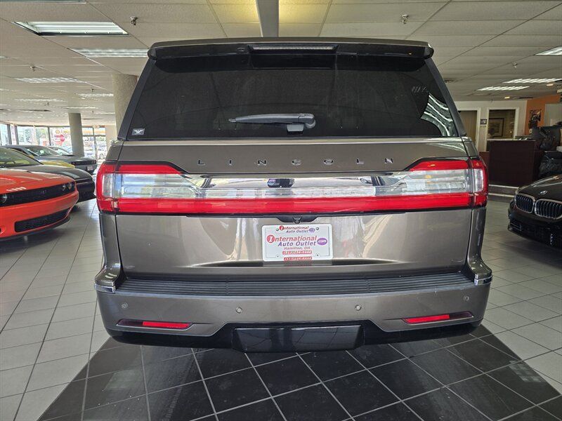 Used 2018 Lincoln Navigator L Black Label AWD/4WD image 5