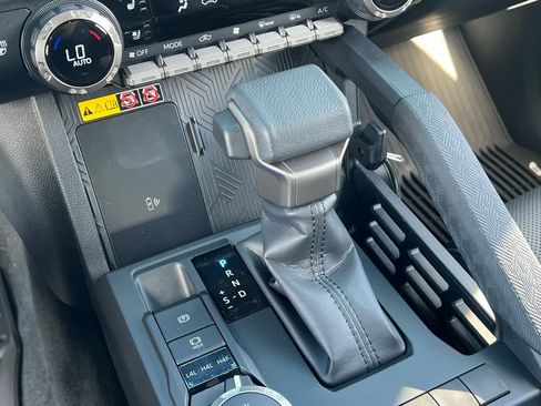 Certified 2025 Toyota Tacoma Limited image 26