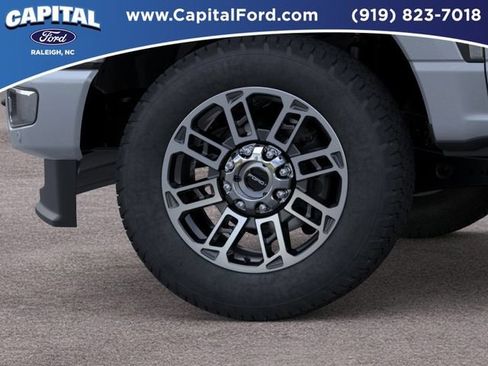 New 2026 Ford F250 Platinum w/ Platinum Plus Package AWD/4WD image 19