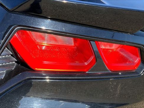 Used 2017 Chevrolet Corvette Stingray Coupe image 29