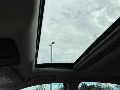 Used 2022 Nissan Altima 2.5 SR w/ Midnight Edition Package image 21