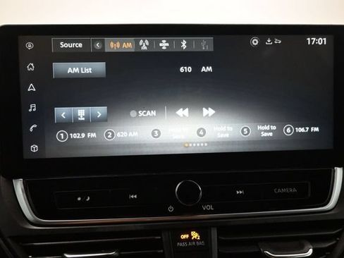 Used 2023 Nissan Altima 2.5 SR w/ SR Premium Package FWD image 19