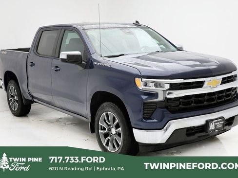 Used 2023 Chevrolet Silverado 1500 LT image 1