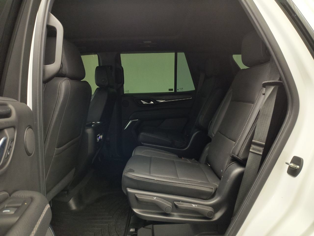 Used 2021 GMC Yukon Denali AWD/4WD image 25