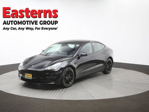 Used 2023 Tesla Model 3 Standard Range RWD image 49