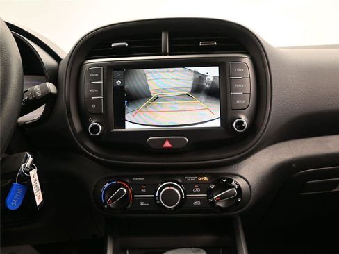 New 2025 Kia Soul LX w/ LX Technology Package image 11