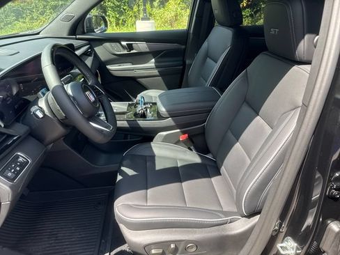 New 2027 Buick Enclave Sport Touring w/ Super Cruise Package AWD/4WD image 13