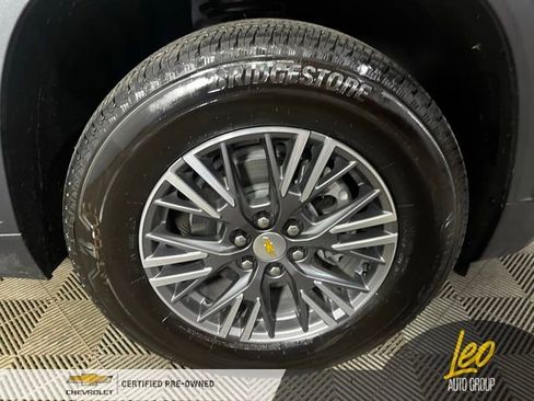 Used 2026 Chevrolet Traverse LT w/ Driver Confidence Package AWD/4WD image 21