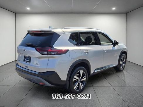 Used 2021 Nissan Rogue SL FWD image 5