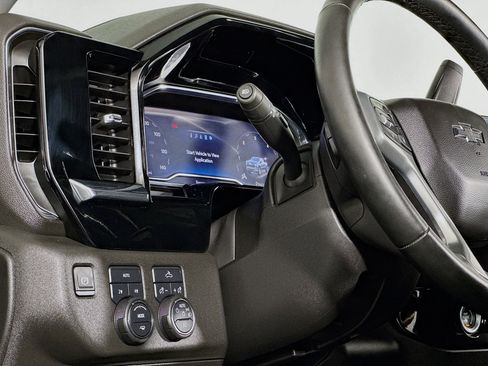 Used 2023 Chevrolet Silverado 1500 RST image 17