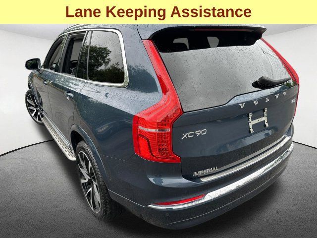 Used 2023 Volvo XC90 B6 Plus w/ Protection Package Premier AWD/4WD image 7